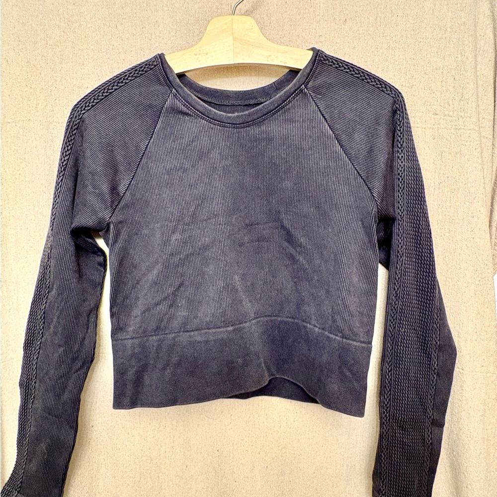 Aerie Dark Gray Long Sleeve Crop Top, Grunge, Goth, Sexy but comfy
